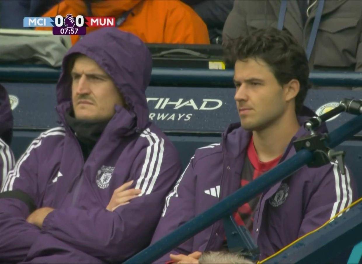 拉门斯恐暂做曼联二门，队友赞扬其训练表现！哥哥反对他转会红魔